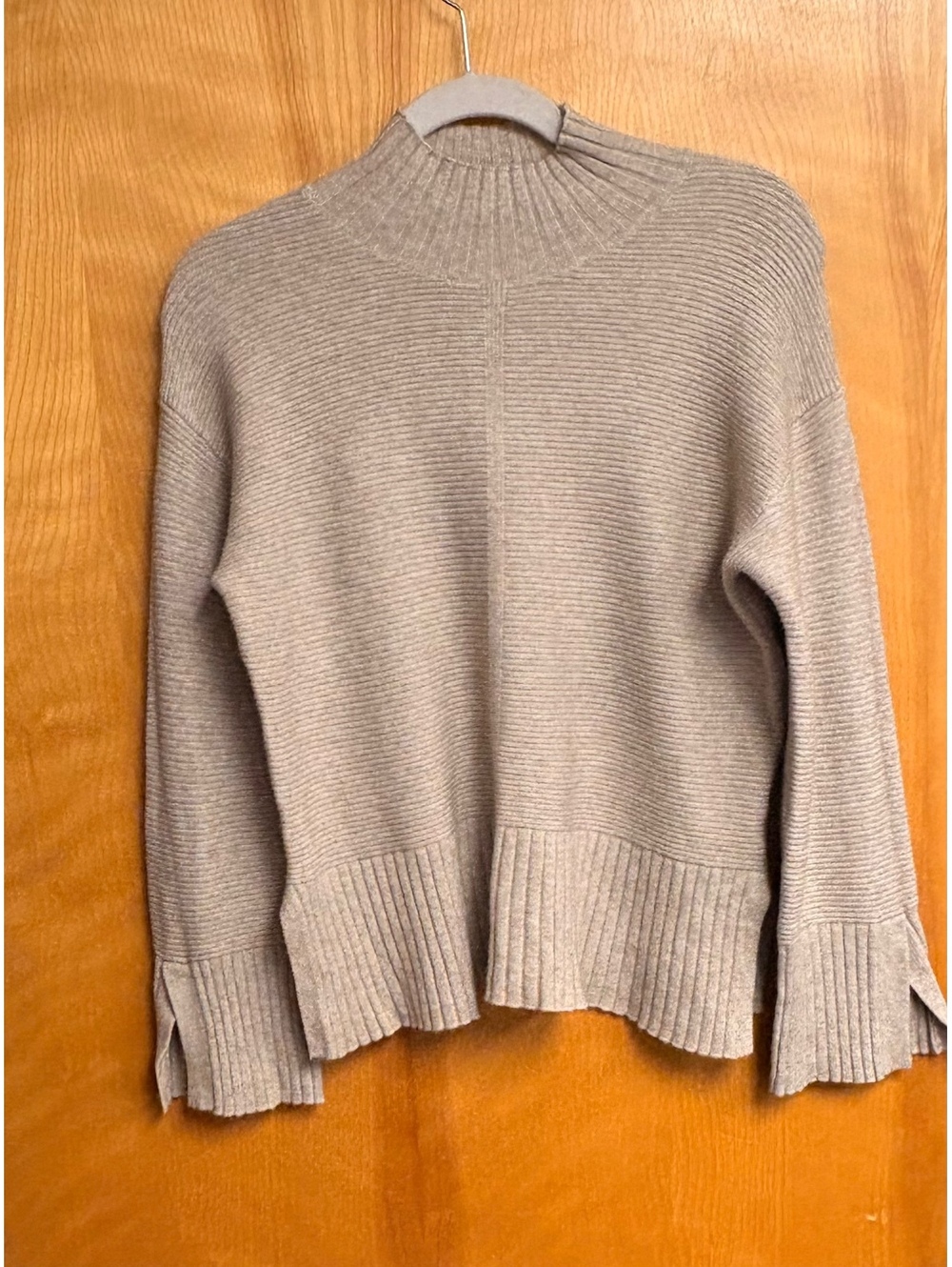 Cyrus Women's Beige Ribbed Pullover Sweater Size S